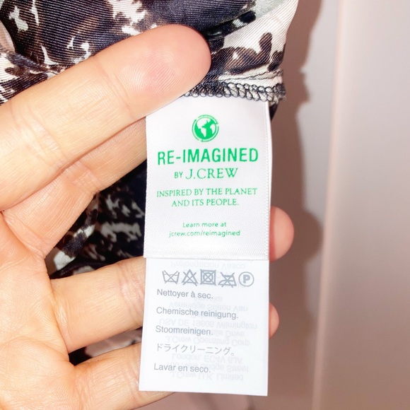 NWOT J. CREW 💯 Silk Twill Black & Ivory Plaid Ruffle Collar Blouse SZ: Medium - Picture 6 of 9